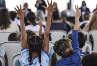 Infância saudável: menos tela e mais brincadeira para o bem-estar das crianças