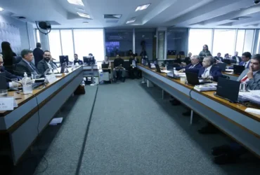 CPMI investiga suspeitas de fraudes bilionárias no INSS envolvendo descontos irregulares