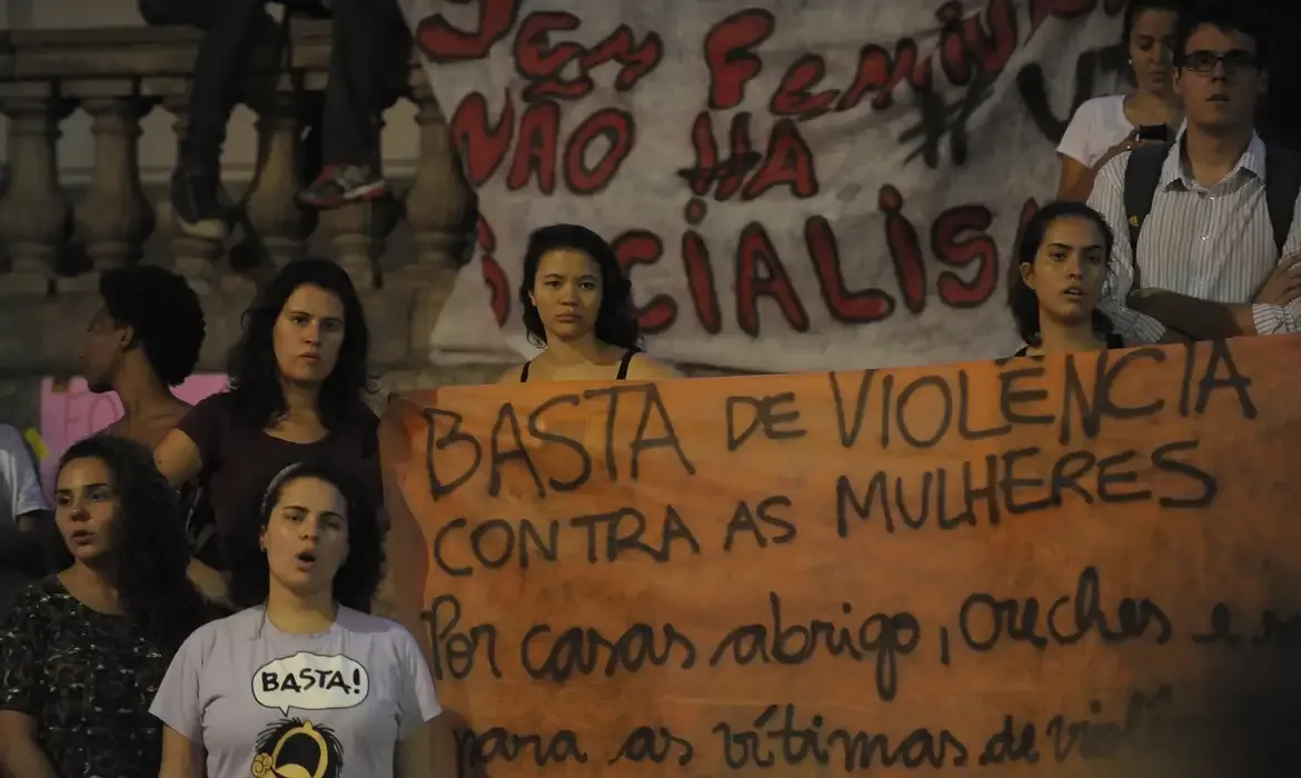 Subnotificação de violência sexual contra meninas atinge 60% das vítimas