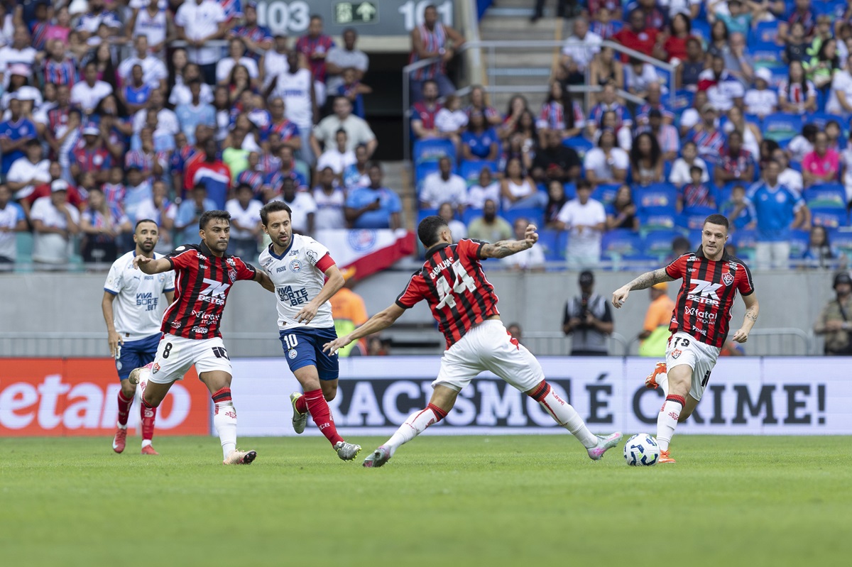 Vitória x Bahia: onde assistir, escalações e tudo sobre o Ba-Vi que fecha a 28ª rodada do Brasileirão 2025. Imagem: Rafael Rodrigues/EC Bahia