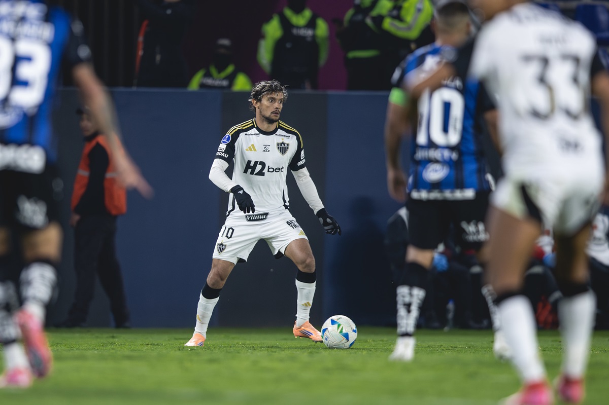Atlético-MG x Ceará: Onde assistir ao vivo, horário e escalações do duelo na Arena MRV. Imagem: Pedro Souza/Atlético