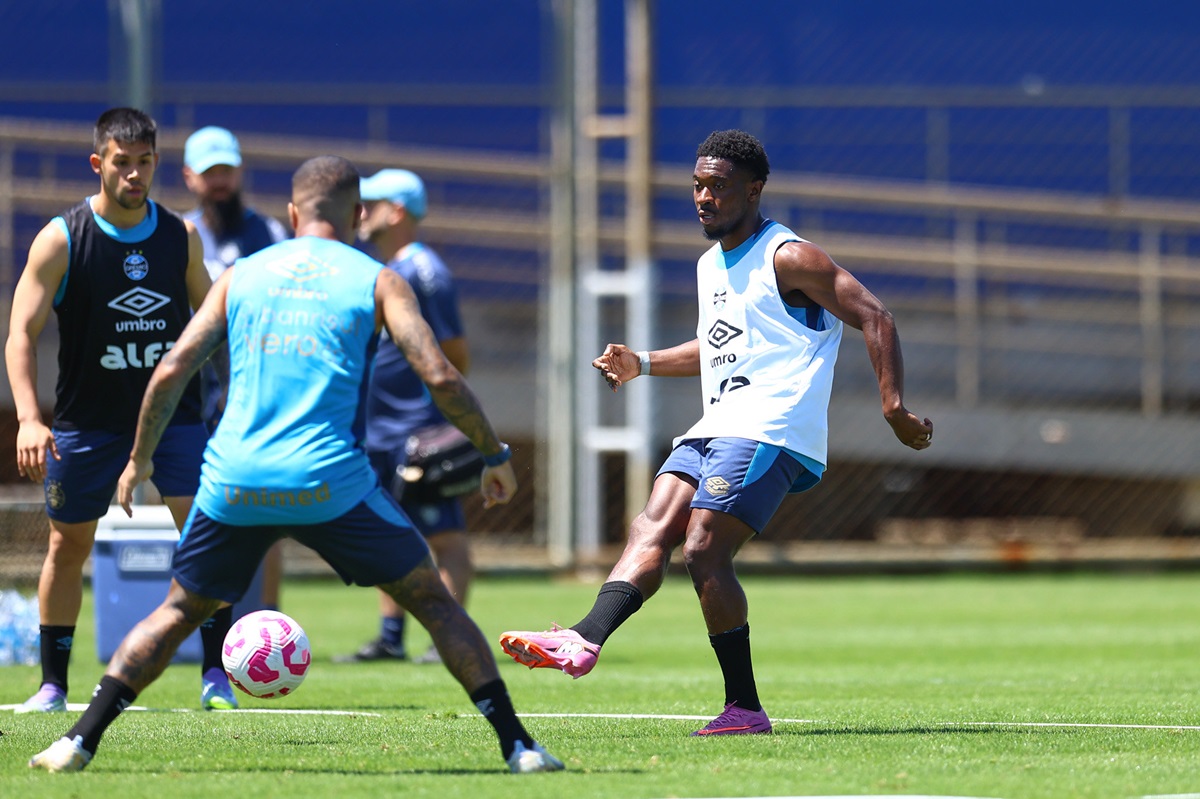 Grêmio x Juventude: onde assistir, escalações e tudo sobre o clássico gaúcho pelo Brasileirão 2025. Imagem: Lucas Uebel/GFBPA