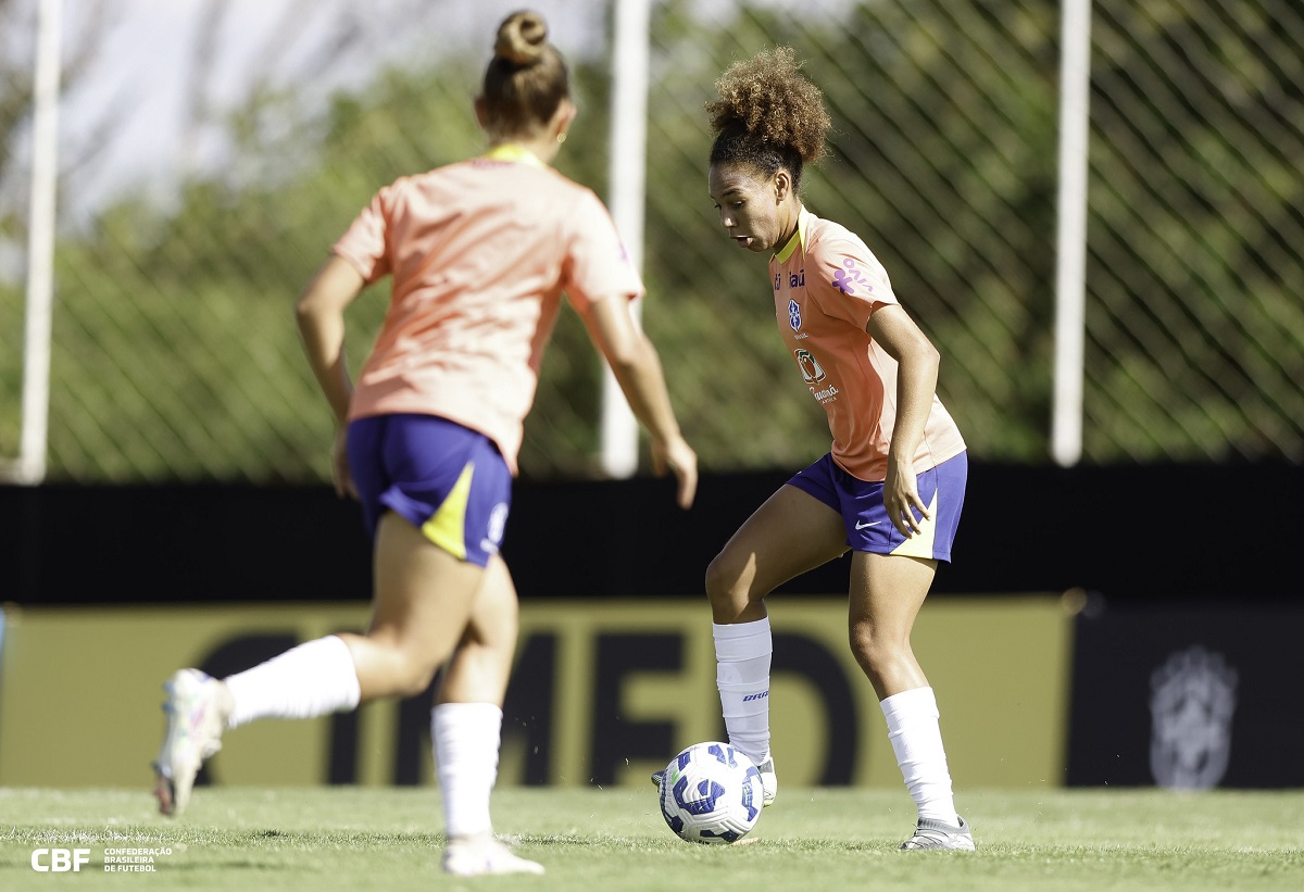 Itália x Brasil ao vivo: onde assistir, horário e tudo sobre o amistoso feminino internacional. Imagem: Rafael Ribeiro/CBF