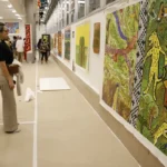 Indígenas recontam história da Baía de Guanabara em travessia inédita