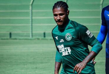 Goiás x CRB: onde assistir, escalações e detalhes do confronto pela Série B. Imagem: Divulgação Goiás