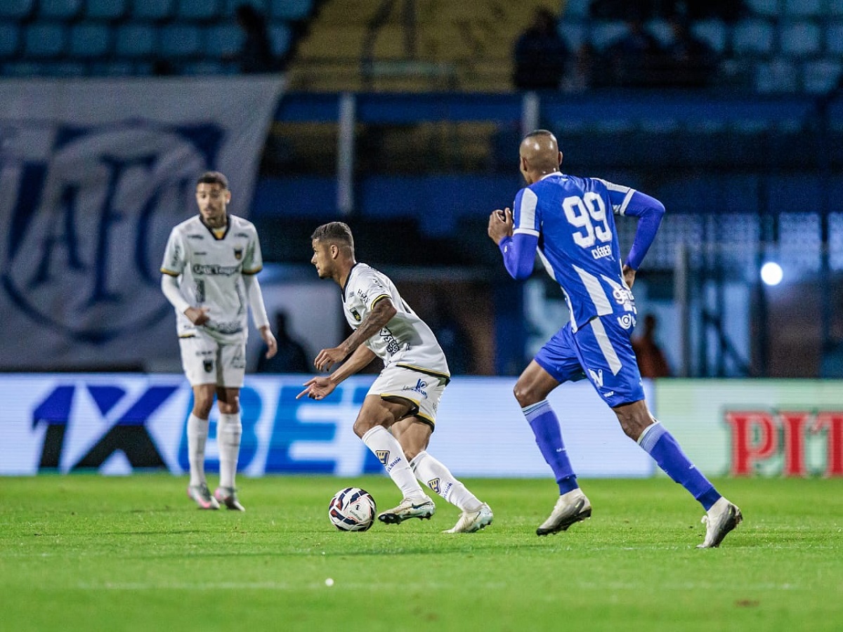 Volta Redonda x Atlético-GO: onde assistir e escalações – Série B do Brasileirão 2025. Imagem: Divulgação Voltaço