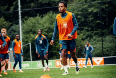 Holanda x Finlândia: duelo direto pela liderança nas Eliminatórias da Copa do Mundo 2026. Imagem: Divulgação seleção da Holanda