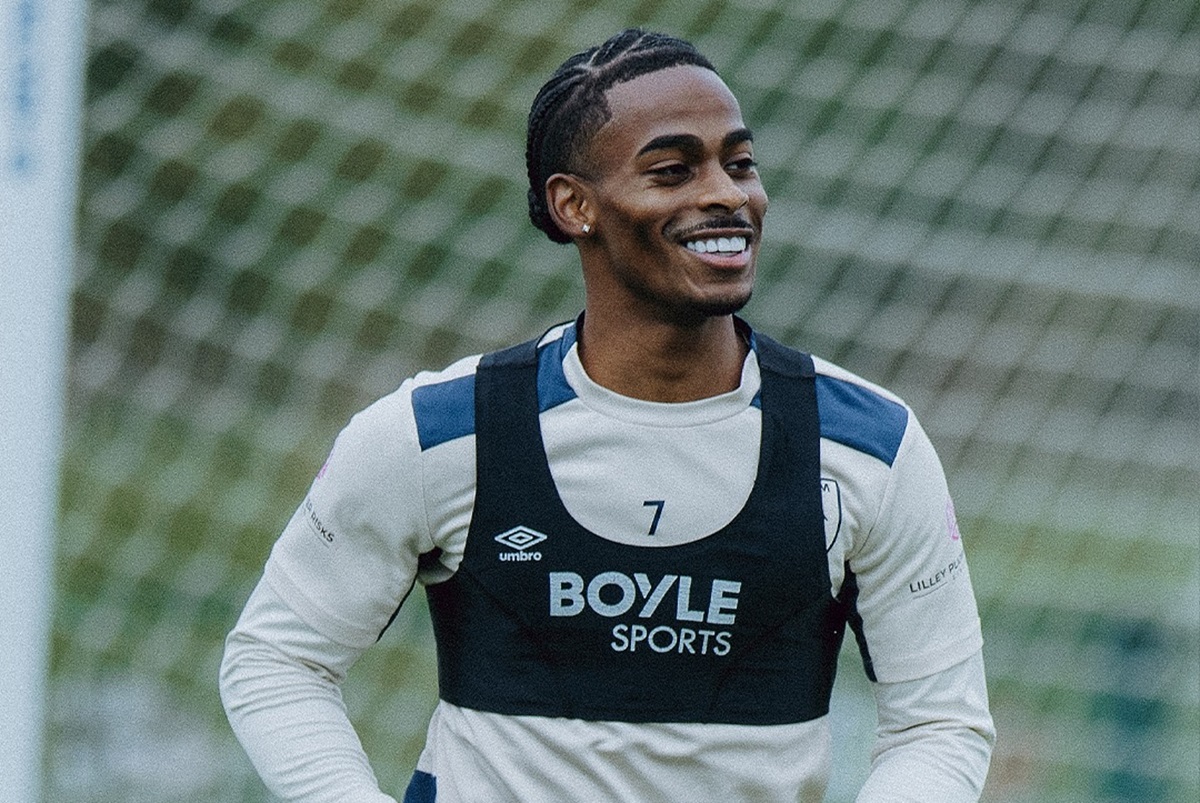 Leeds x West Ham: onde assistir ao vivo e escalações da Premier League. Imagem: Divulgação West Ham