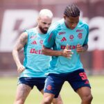 Flamengo x Palmeiras: onde assistir, escalações e tudo sobre o duelo decisivo pelo Brasileirão 2025. Imagem: CR Flamengo