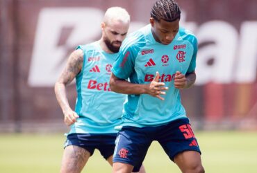Flamengo x Palmeiras: onde assistir, escalações e tudo sobre o duelo decisivo pelo Brasileirão 2025. Imagem: CR Flamengo