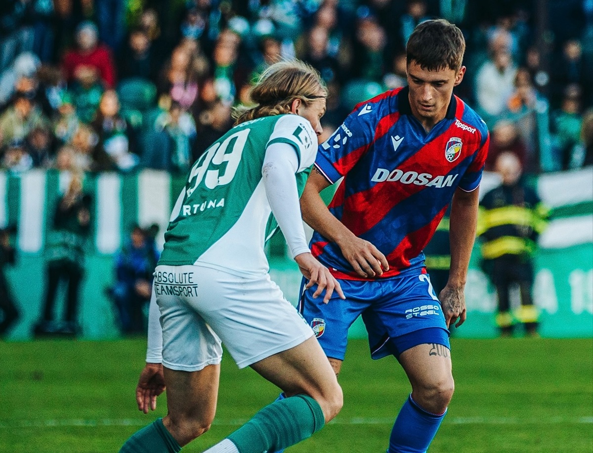 Roma x Plzen: onde assistir e escalações para o duelo da Liga Europa 2025/26. Imagem: Divulgação Viktoria Plzen Roma x Plzen: onde assistir e escalações para o duelo da Liga Europa 2025/26. Imagem: Divulgação Viktoria Plzen