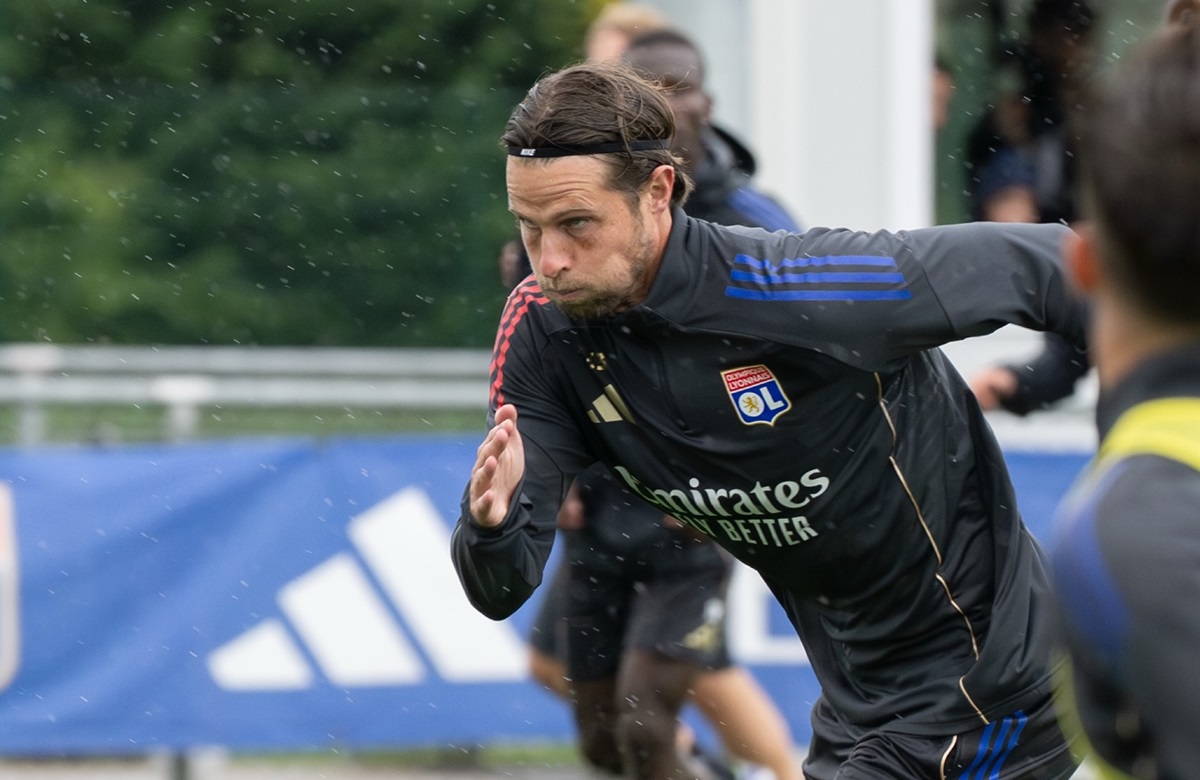 Lyon x FC Basel: onde assistir ao vivo e escalações do confronto europeu. Imagem: Divulgação Lyon