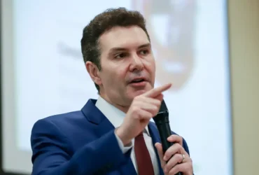 Caixa deve financiar 80 mil moradias com novo programa imobiliário até 2026