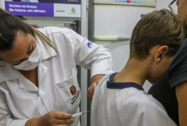 Vacina contra HPV reduz em 58% casos de câncer de colo do útero, aponta estudo nacional