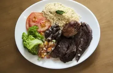 Ataque a tiros no Rio deixa duas pessoas em situação de rua mortas