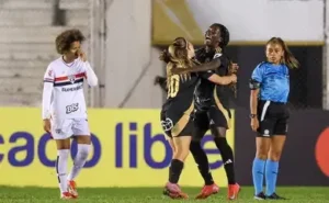 Corinthians avança na Libertadores Feminina após vitória sobre o Santa Fe