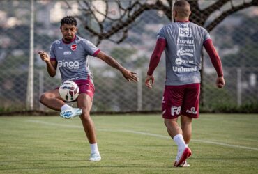 Vila Nova x Amazonas: duelo decisivo pela sobrevivência na Série B do Brasileirão. Imagem: @betocorreaphoto