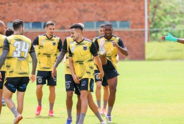 Volta Redonda: onde assistir, escalações e tudo sobre o duelo contra o rebaixamento na Série B. Imagem: @ecacrescimos