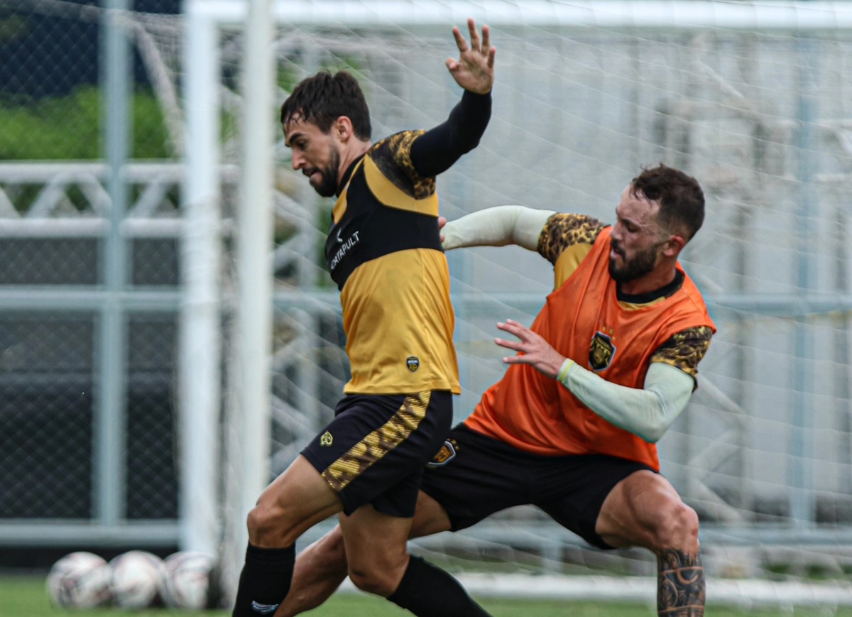 Athletic x Amazonas: onde assistir ao vivo, escalações e detalhes da Série B. Imagem: @joaonormando/AMF