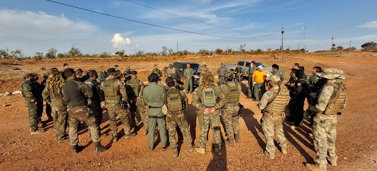 Agentes do GEF:Ibama e de forças policiais atuaram na Operação Xapiri-Sararé - Foto Divulgaçã:Ibama