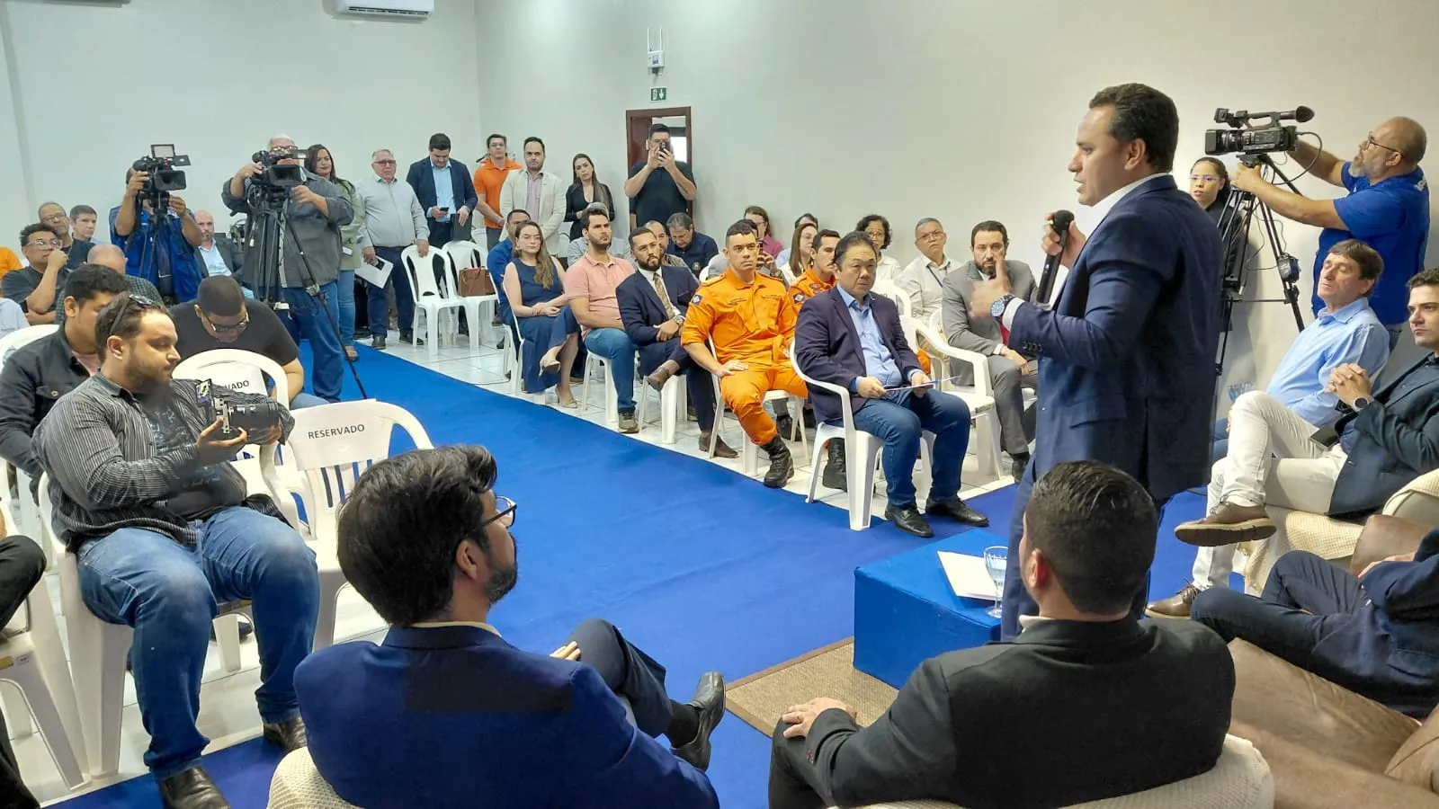 ALMT discute fortalecimento do comércio em Tangará