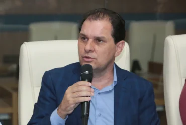 Chico Guarnieri cobra melhorias da Energisa em Rondonópolis