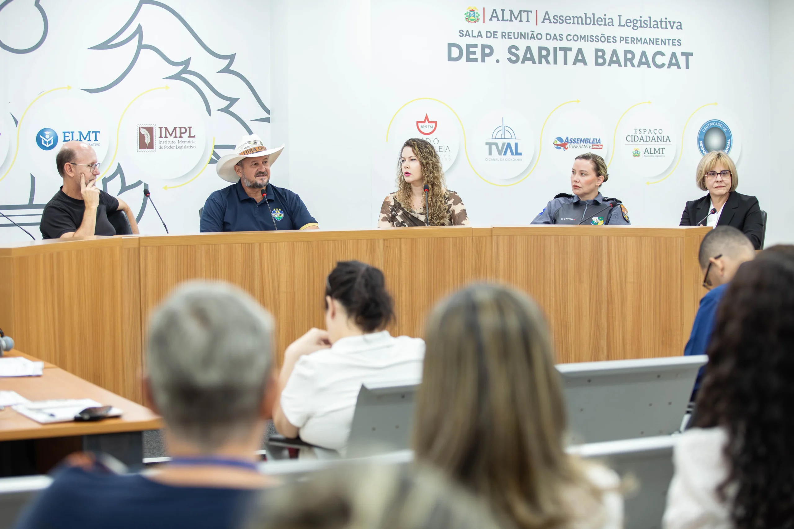 Assembleia de MT debate ações contra feminicídio