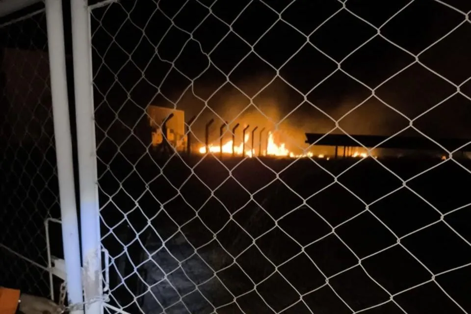 Bombeiros controlam incêndio em usina solar de Nova Xavantina