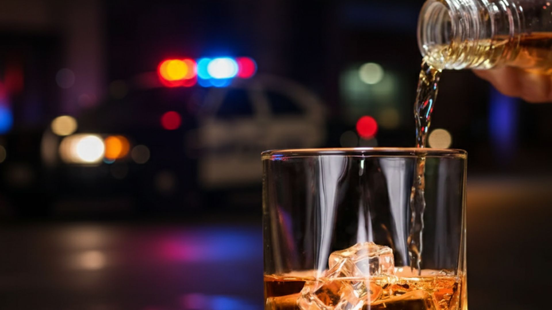 Casos de intoxicação por metanol e cerveja falsificada geram alerta