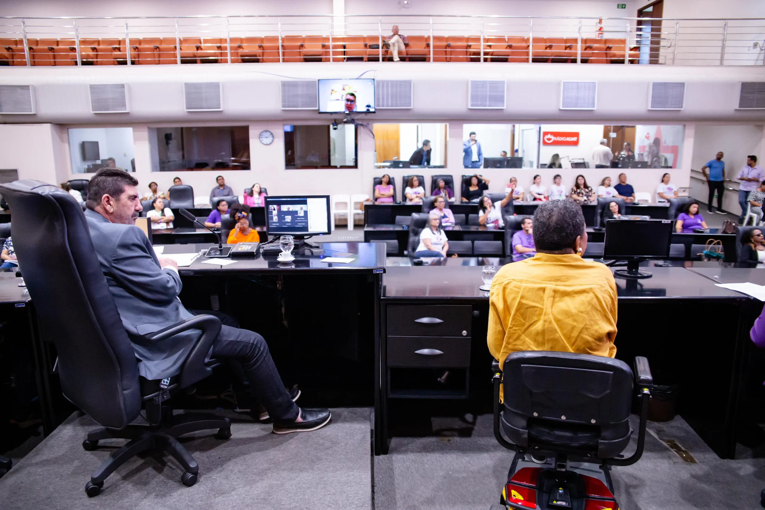 Dr. João Pressiona Regulamentação da Carteira para Fibromialgia