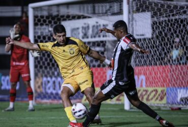 Amazonas x Criciúma: onde assistir, escalações e tudo sobre o duelo decisivo pela Série B. Imagem: Fernanda Trindade Athletic
