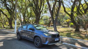 Fiat Fastback Hybrid 2026 combina eficiência e praticidade em diferentes cenários