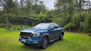 Foton Tunland V9 coloca novas cartas no jogo das picapes médias