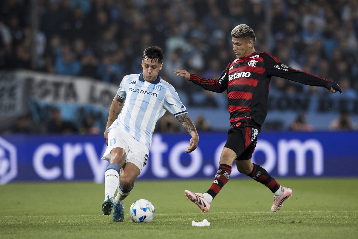 Lance de Racing x Flamengo. Imagem: Conmebol/Divulgação