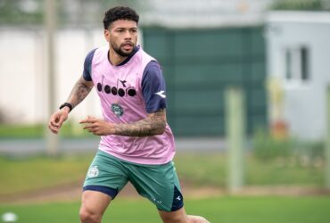 Coritiba x Atlético-GO: onde assistir ao vivo, escalações e detalhes da 31ª rodada da Série B. Imagem: JP Pacheco Coritiba