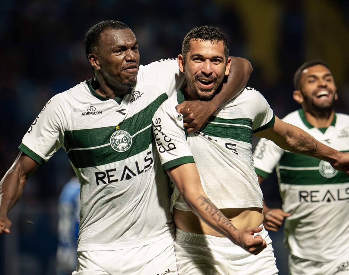 Coritiba x Botafogo-SP: onde assistir ao vivo, escalações e tudo sobre o jogo da Série B. Imagem: JP Pacheco Coritiba