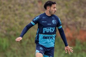 Mirassol x Internacional: onde assistir, escalações e tudo sobre o duelo decisivo pelo Brasileirão 2025. Imagem: JP Pinheiro Agência Mirassol