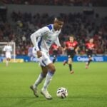 Avaí x Criciúma: onde assistir, escalações e tudo sobre o clássico catarinense pela Série B. Imagem: Lucas Rhamon/Avaí