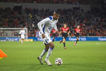 Avaí x Criciúma: onde assistir, escalações e tudo sobre o clássico catarinense pela Série B. Imagem: Lucas Rhamon/Avaí