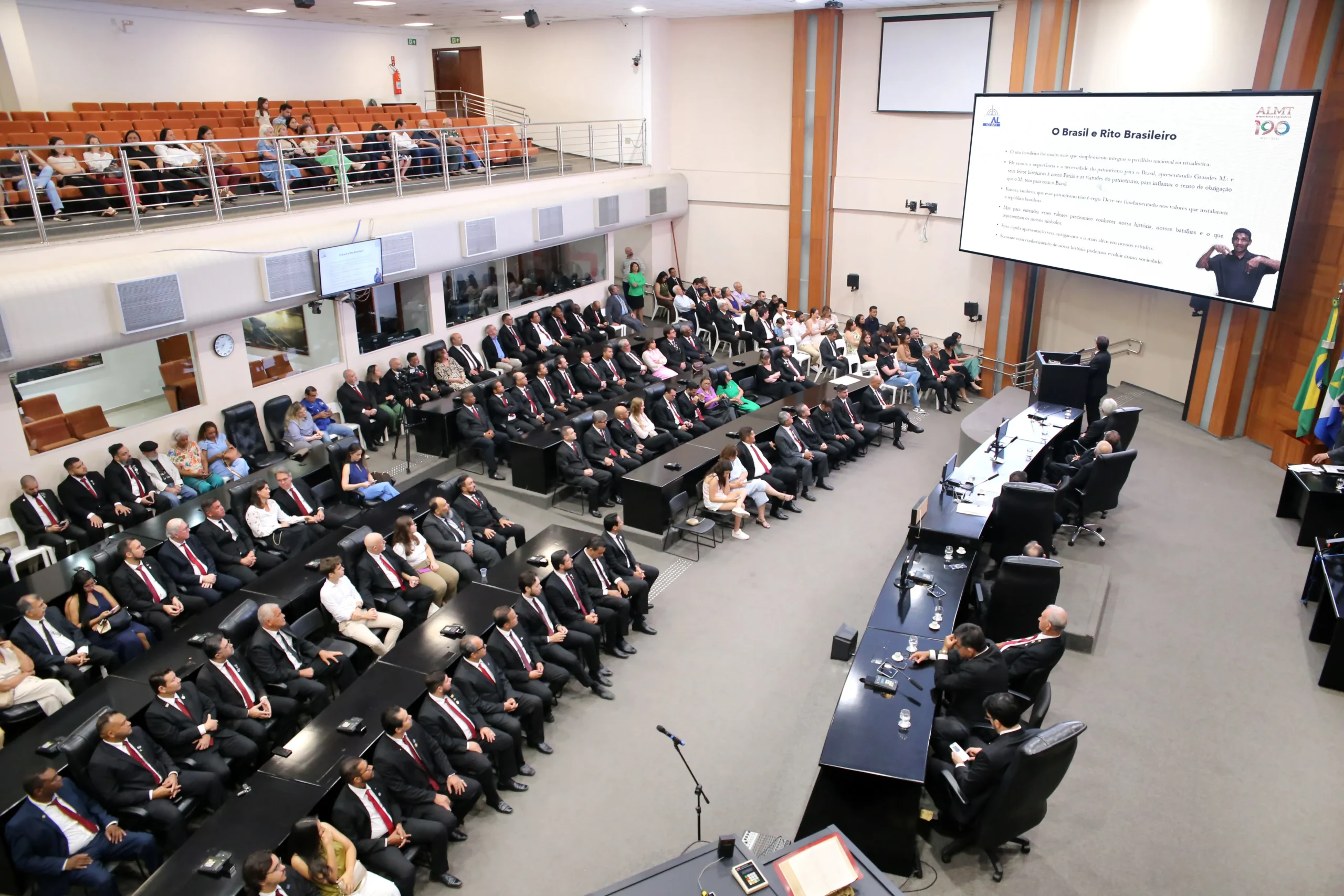 Maçonaria é homenageada com honrarias na Assembleia
