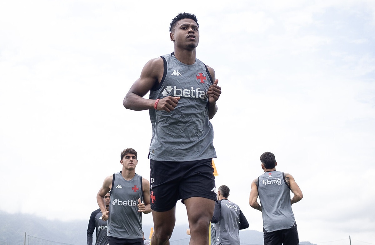 Fortaleza x Vasco: onde assistir, escalações e tudo sobre o duelo pelo Brasileirão 2025. Imagem: Matheus Lima #VascoDaGama