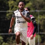 Paysandu x Avaí: onde assistir, horário e prováveis escalações pela 34ª rodada da Série B do Brasileirão 2025. Imagem: Matheus Vieira Paysandu