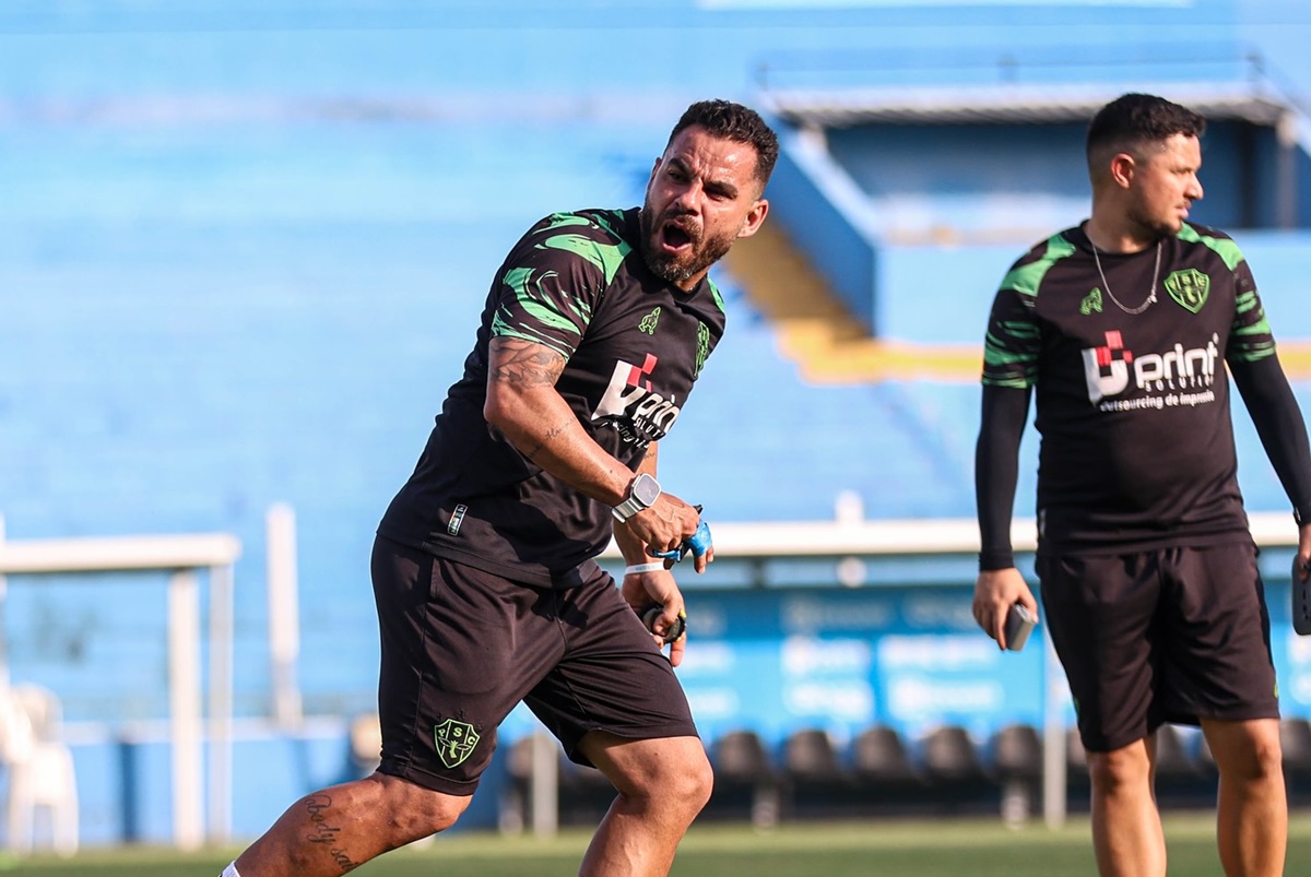 Atlético-GO x Paysandu: confronto decisivo pode selar rebaixamento na 35ª rodada da Série B 2025. Imagem: Matheus Vieira Paysandu