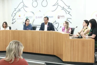 ALMT debate prevenção do câncer de mama em pets