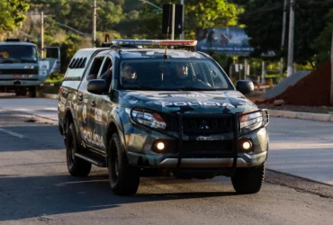 Homem com mandado por roubo é capturado em ação da PM em Rondonópolis