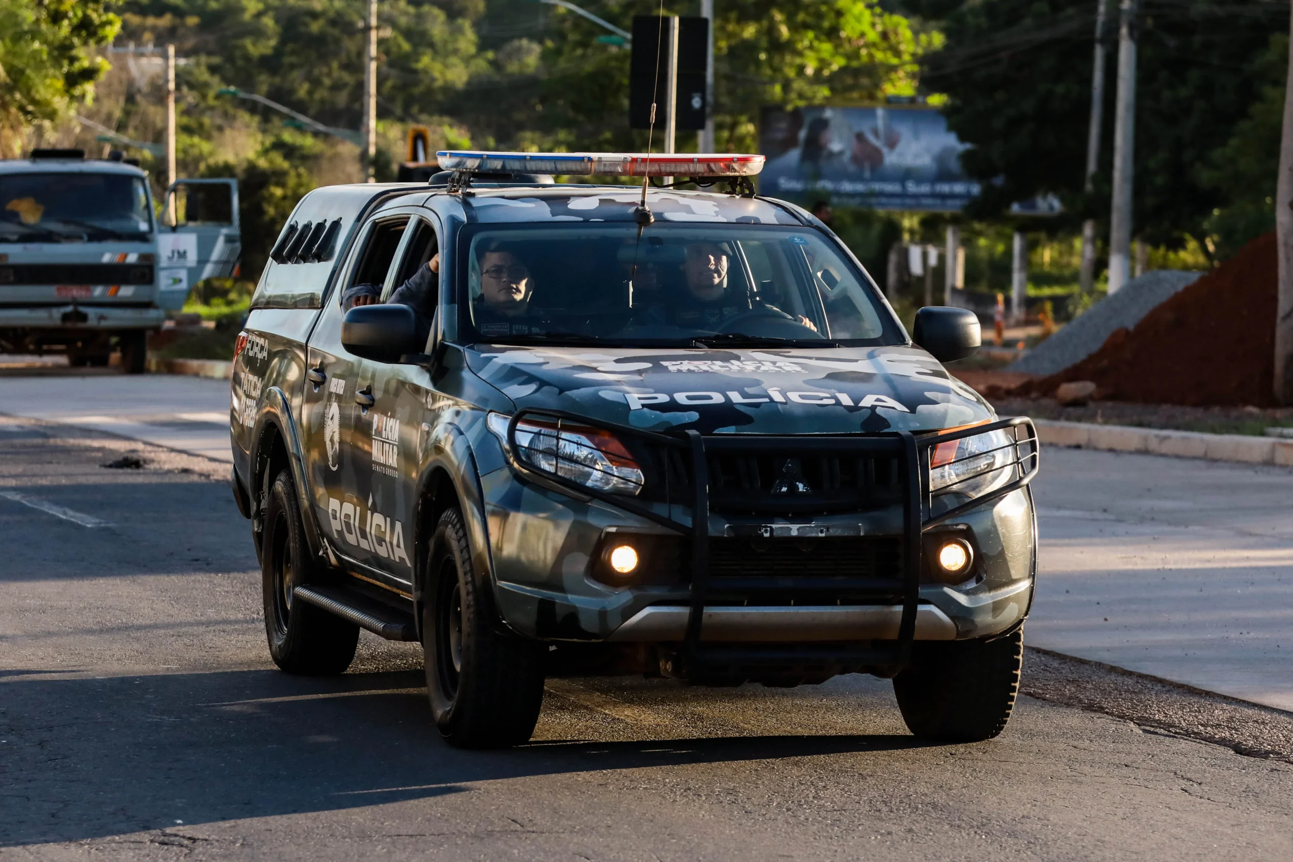 Homem com mandado por roubo é capturado em ação da PM em Rondonópolis