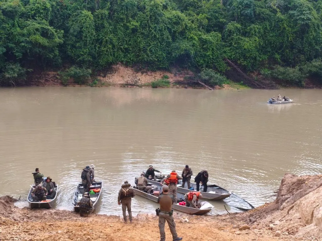Polícia Civil combate garimpo ilegal em rios de Mato Grosso