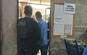 Polícia investiga metanol em whisky em Barra do Garças
