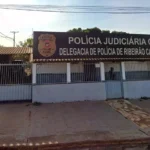 Homem é preso por ameaçar familiares em tentativa de obstrução judicial