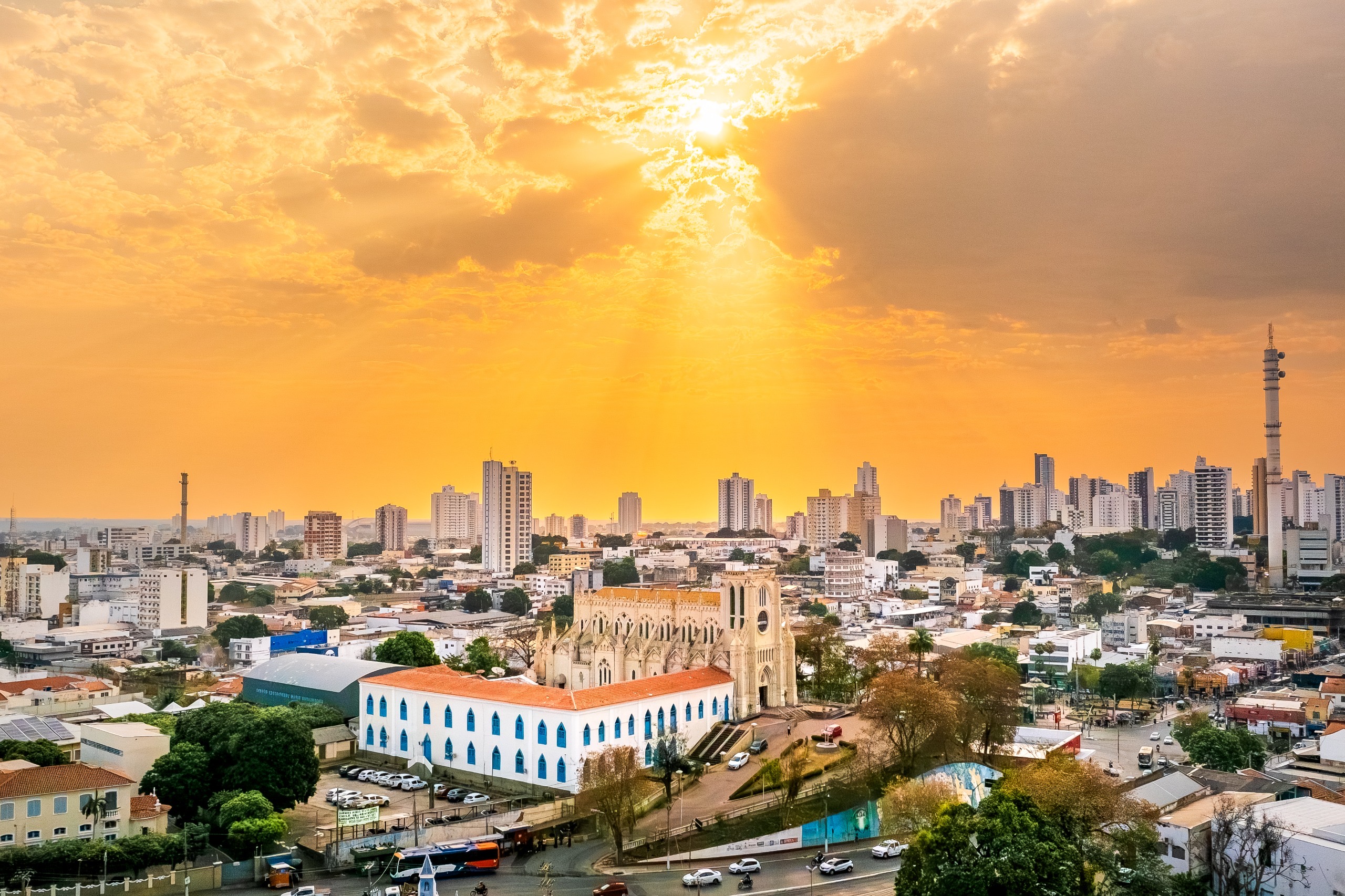 Cuiabá lidera o progresso social em Mato Grosso, mas três cidades do interior estão entre as piores do Brasil